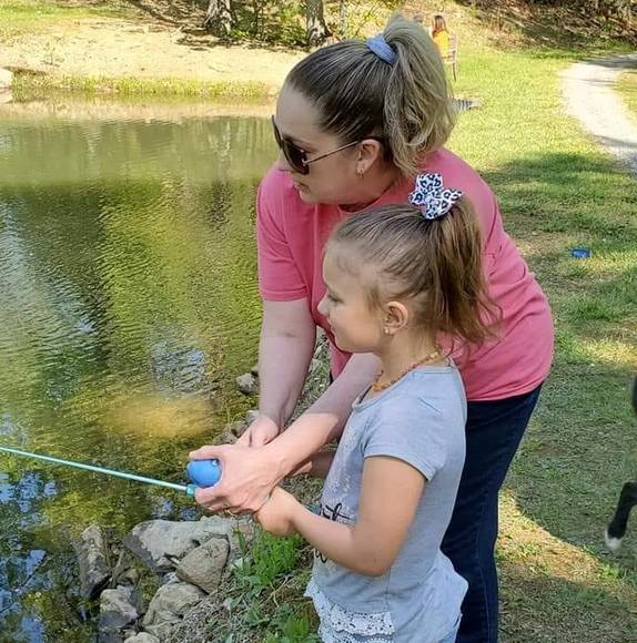 Meet your Posher, Kathy - Picture 1 of 1